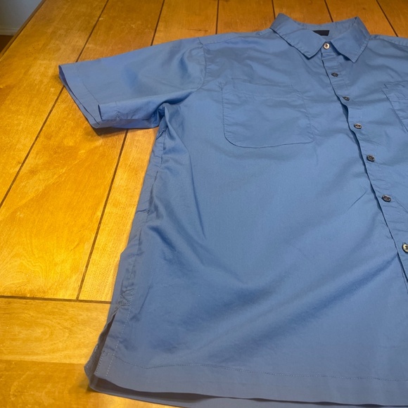 Scottevest Beachcomber Button Up Shirt XL Blue Multiple Hidden Pockets EUC - Picture 2 of 15